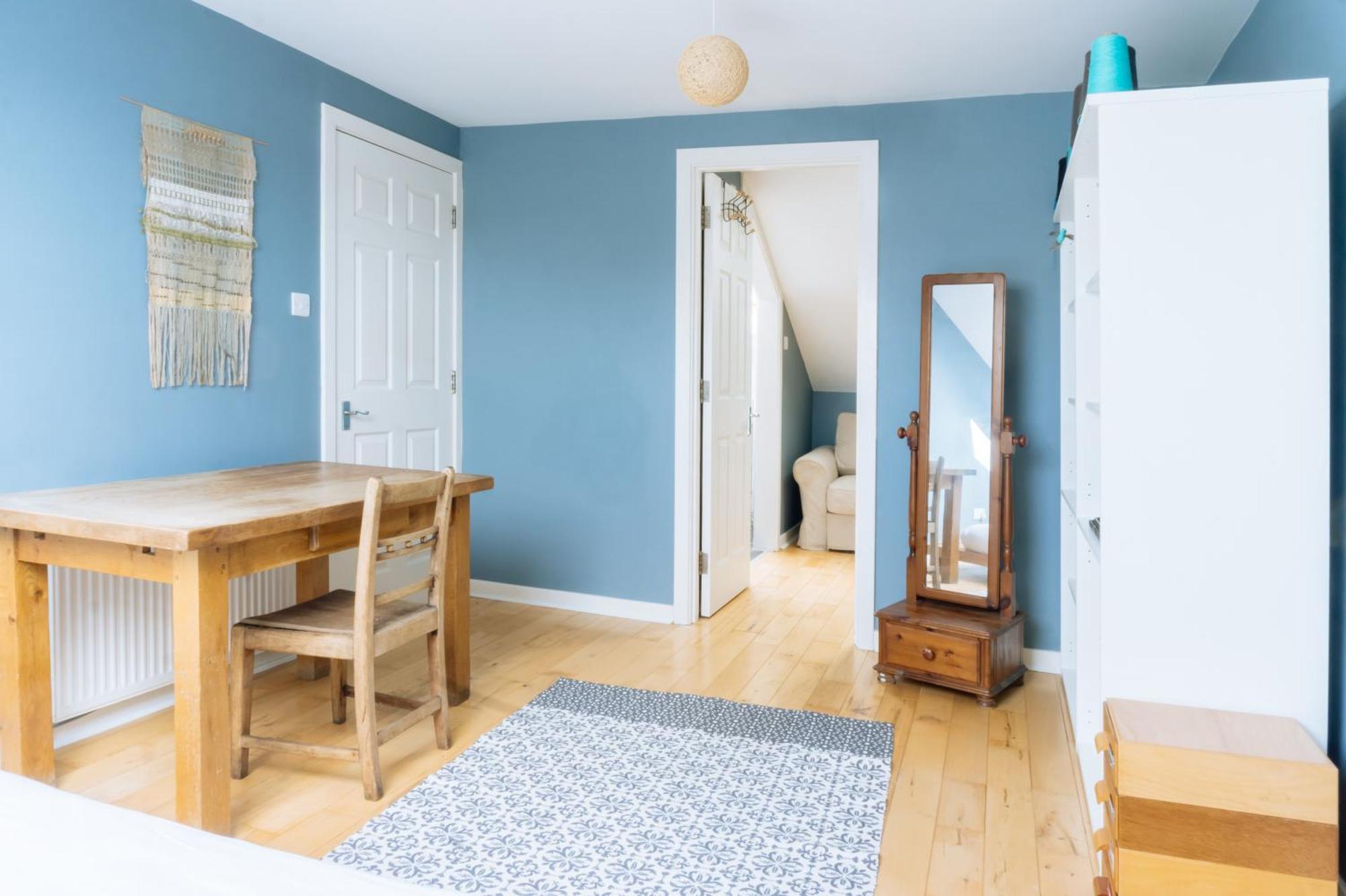 Stylish 3 Bedroom Apartment Near Hollyrood Park เอดินบะระ ภายนอก รูปภาพ