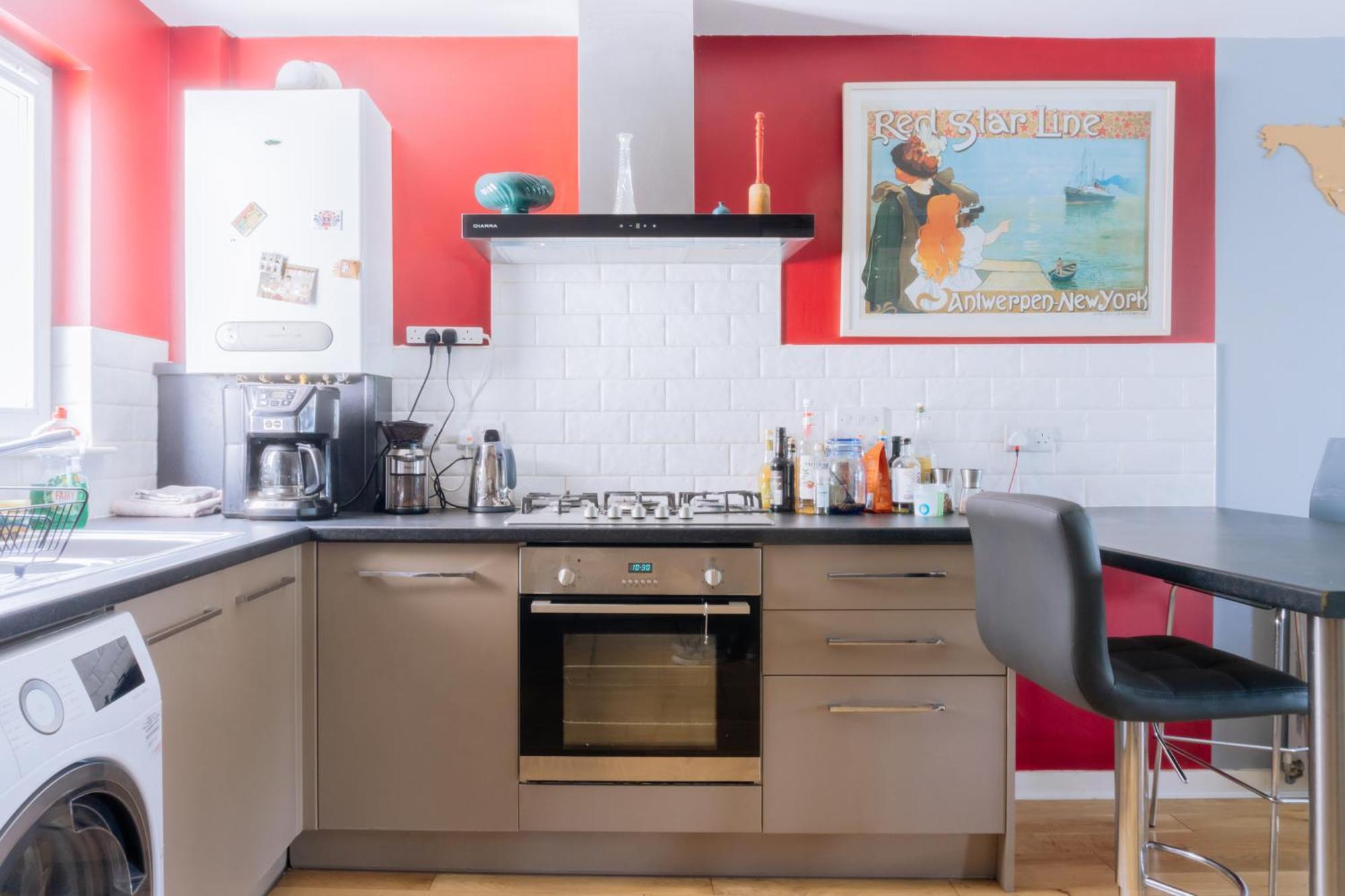 Stylish 3 Bedroom Apartment Near Hollyrood Park เอดินบะระ ภายนอก รูปภาพ